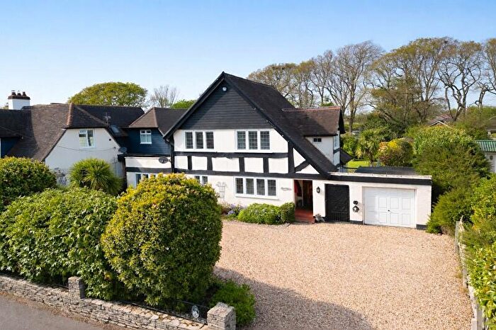 4 Bedroom Detached House For Sale In Chestnut Avenue, Barton On Sea, New Milton, Hampshire., BH25