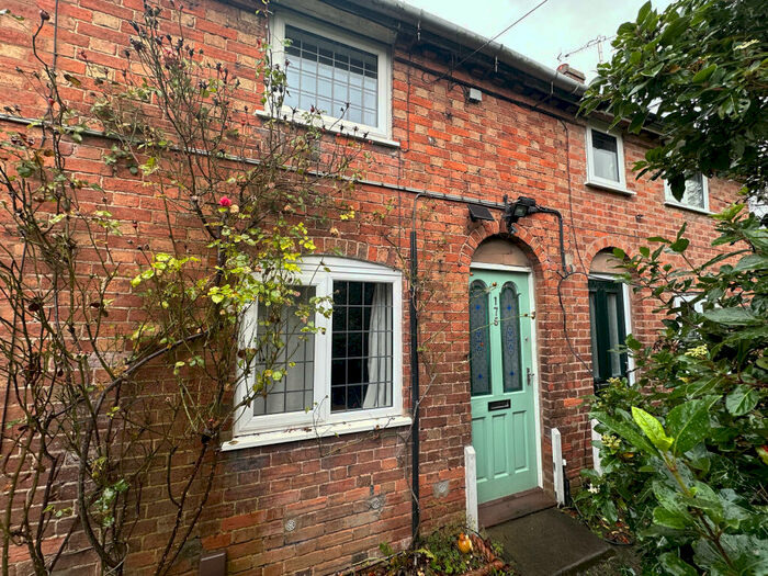 1 Bedroom Cottage To Rent In Banbury Road, Stratford Upon Avon, CV37