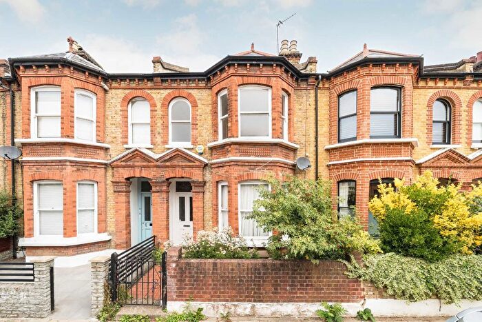 3 Bedroom Terraced House For Sale In Rosebery Road, Brixton, SW2