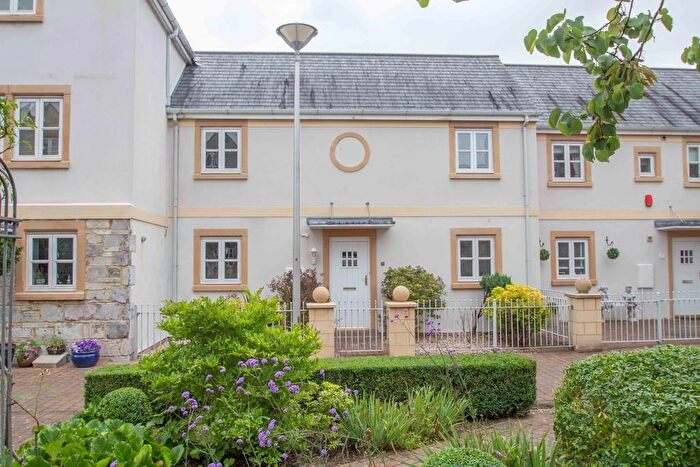 3 Bedroom House To Rent In Captains Gardens, Plymouth, PL5