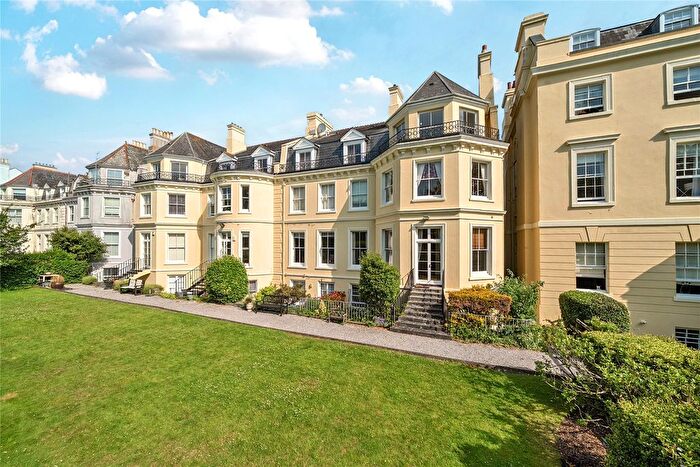 2 Bedroom Flat For Sale In Nelson Gardens, Plymouth, Devon, PL1