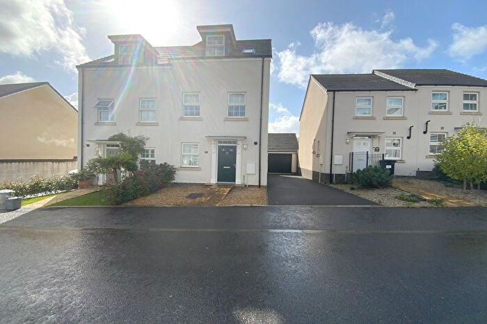 3 Bedroom Semi-Detached House To Rent In Gawton Way, Tavistock, PL19
