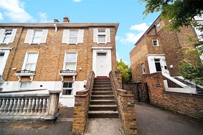 2 Bedroom Flat To Rent In Thane Villas, Islington, London, N7