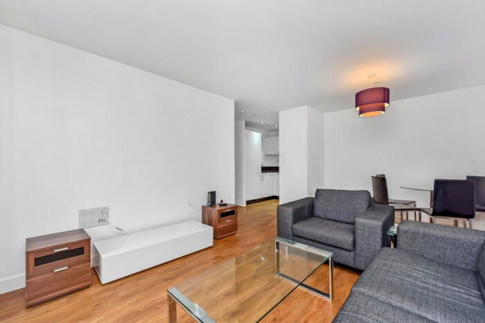 2 Bedroom Flat To Rent In Venice Corte, Elmira Street, SE13