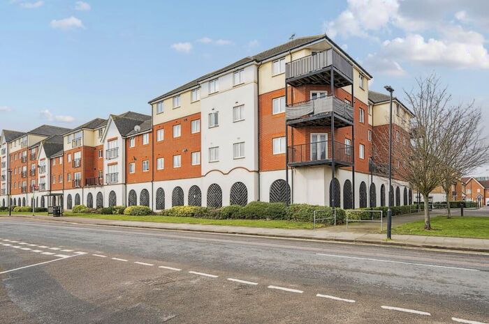 1 Bedroom Flat To Rent In Pettacre Close London, SE28