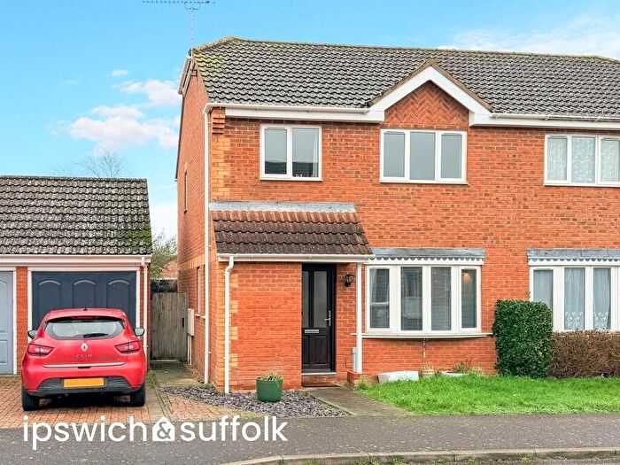 3 Bedroom Semi Detached House For Sale In The Becketts, Stowmarket, IP14