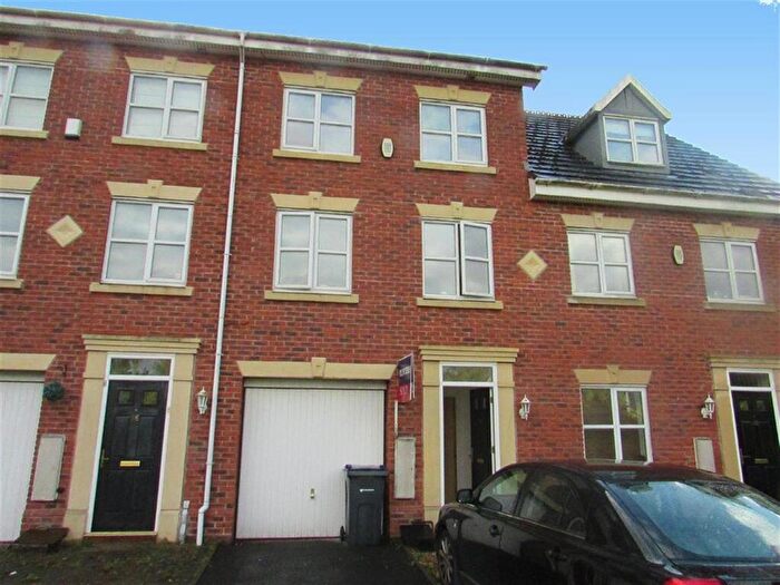 3 Bedroom Terraced House To Rent In Langley Park Way, Sutton Coldfield, West Midlands, B75