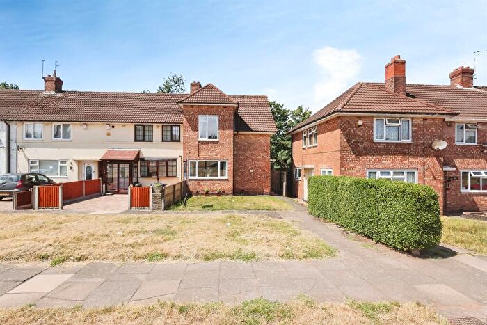 3 Bedroom End Of Terrace House For Sale In Sheddington Road, Birmingham, B23