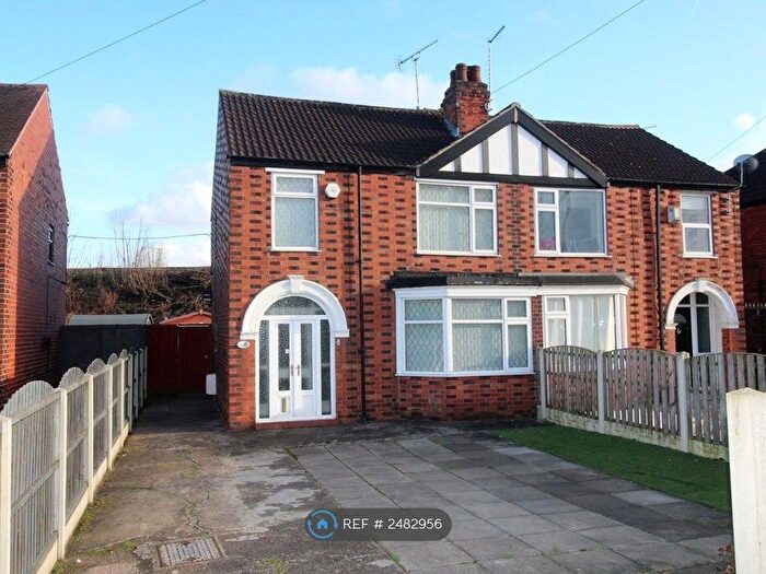 3 Bedroom Semi-Detached House To Rent In Sprotbrough Road, Doncaster, DN5