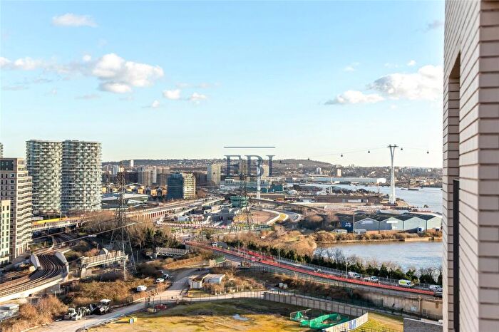 1 Bedroom Apartment For Sale In Grantham House, Botanic Square, E14