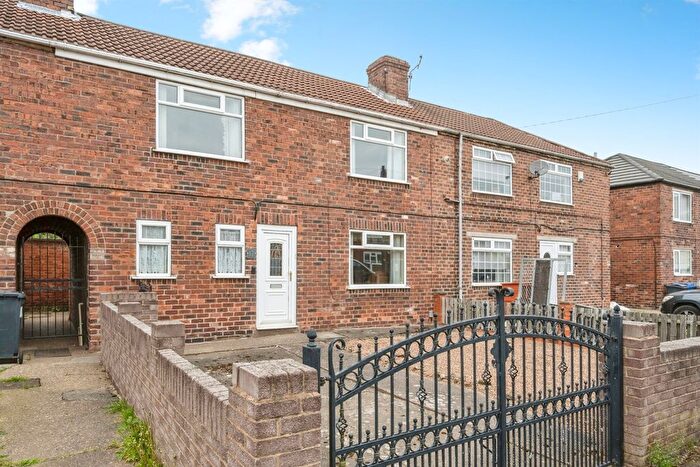 3 Bedroom Terraced House For Sale In Montague Avenue, Conisbrough, Doncaster, DN12