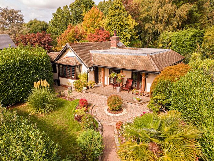 2 Bedroom Property For Sale In Cowden, Edenbridge, TN8