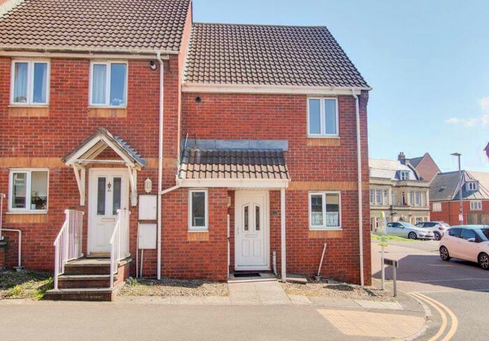 3 Bedroom Terraced House To Rent In Shails Lane, Trowbridge, BA14