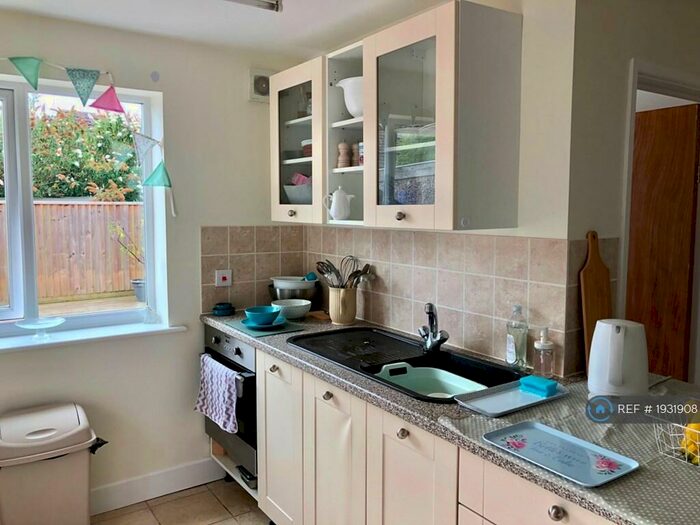 2 Bedroom End Of Terrace House To Rent In Ladymead, Sidmouth, EX10