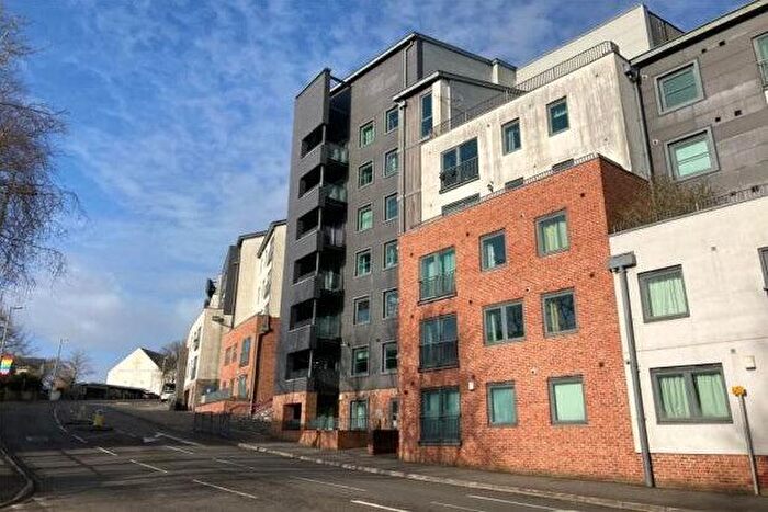 2 Bedroom Flat To Rent In Trinity Street, St. Austell, PL25