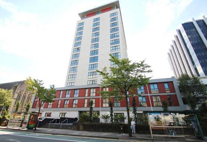 2 Bedroom Flat For Sale In Newport Road, Cardiff, Cardiff, CF24