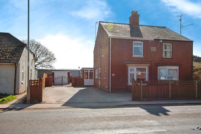 3 Bedroom Semi-Detached House For Sale In Seas End Road, Moulton Seas End, Spalding, PE12