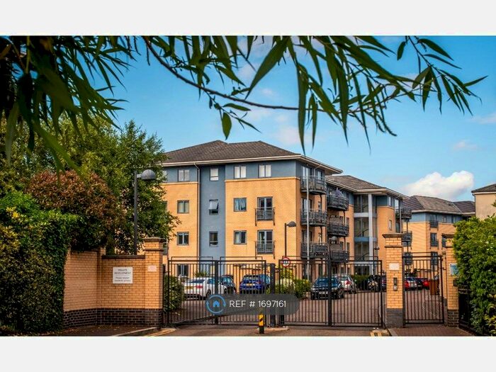 3 Bedroom Terraced House To Rent In The Quays, Nottingham, NG7