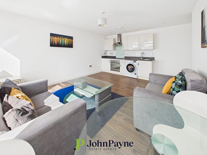 2 Bedroom Apartment To Rent In Queens Road, Coventry, CV1