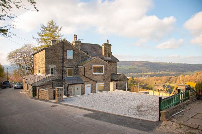 3 Bedroom End Of Terrace House To Rent In Peasacre, Carr Lane, Bingley, BD16