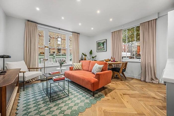 1 Bedroom Flat To Rent In Charlotte Street, Fitzrovia, W1T