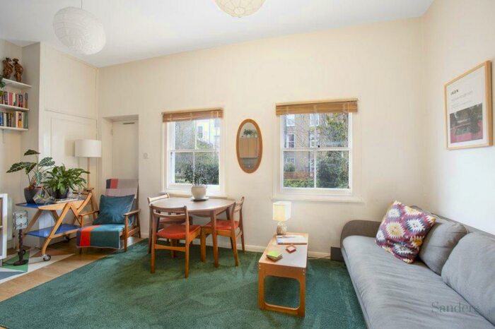 1 Bedroom Flat To Rent In Beatty Road, Hackney, London, N16