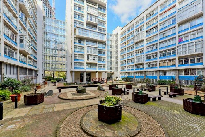 2 Bedroom Flat To Rent In Newington Causeway, London, SE1