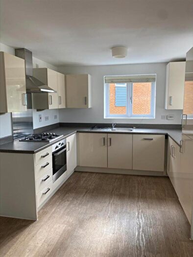 2 Bedroom Flat To Rent In Clenshaw Path, Acacia Park, Basildo, NEssex, SS14