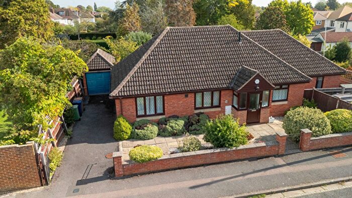 4 Bedroom Detached Bungalow For Sale In Rothafield Road, Oxford, OX2