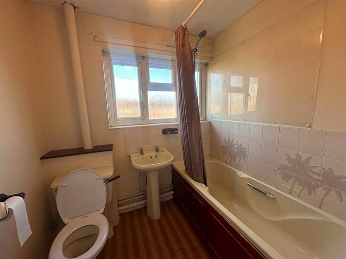 1 Bedroom Apartment For Sale In Trinity Walk, Stowupland, Stowmarket, IP14