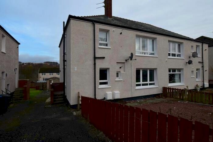 2 Bedroom Flat To Rent In Wylie Crescent, Cumnock, KA18