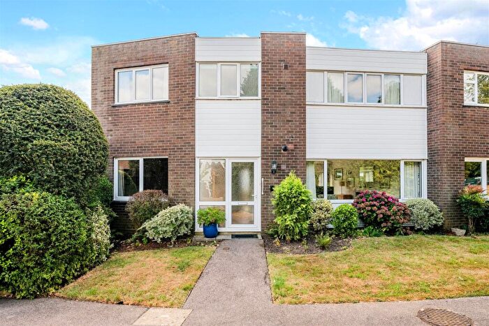 4 Bedroom End Of Terrace House For Sale In The Tracery, Banstead, SM7