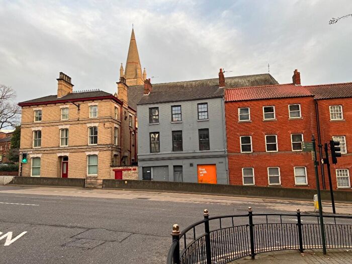 8 Bedroom House Of Multiple Occupation For Sale In Broadgate, Lincoln, LN2