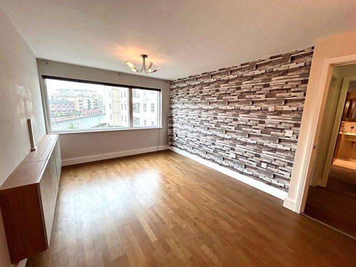 2 Bedroom Property To Rent In Falcon Drive, Cardiff, CF10