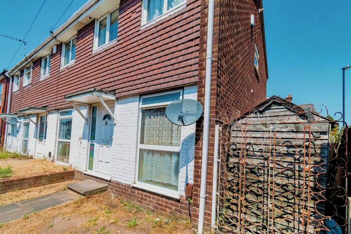 3 Bedroom Property To Rent In Lodge Road, Southampton, SO14