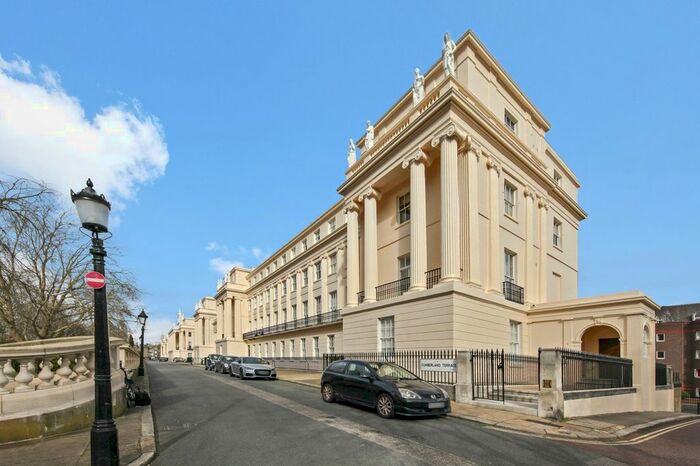 2 Bedroom Flat To Rent In Cumberland Terrace, London, NW1