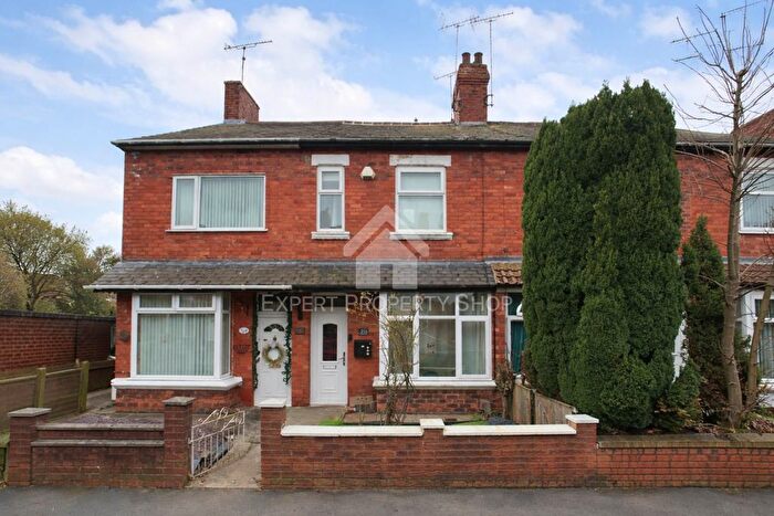 3 Bedroom Terraced House For Sale In Kilton Road, Worksop, S80