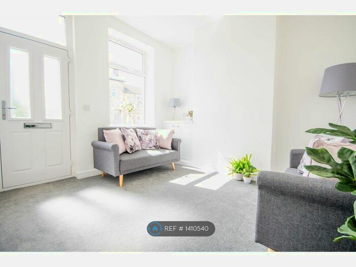 2 Bedroom Terraced House To Rent In Cog Lane, Burnley, BB11