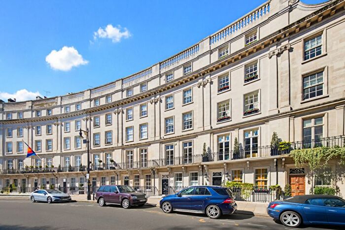 4 Bedroom Flat For Sale In Wilton Crescent, London, SW1X