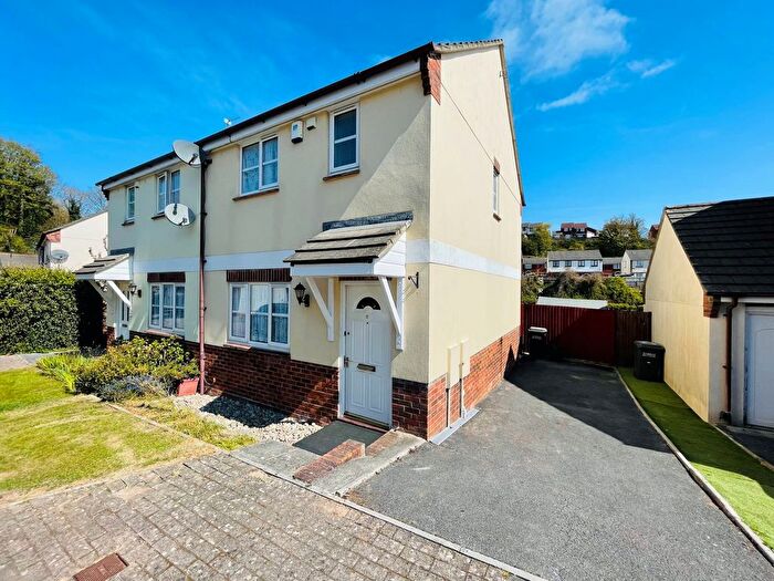 3 Bedroom Semi-Detached House To Rent In Kintyre Close, Torquay, TQ2