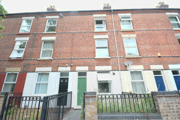 2 Bedroom Terraced House To Rent In Waterloo Promenade, Nottingham, NG7