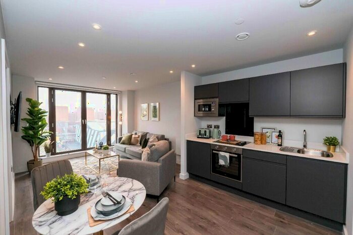 1 Bedroom Apartment To Rent In Parliament Square Crump St, Liverpool, Merseyside, L1