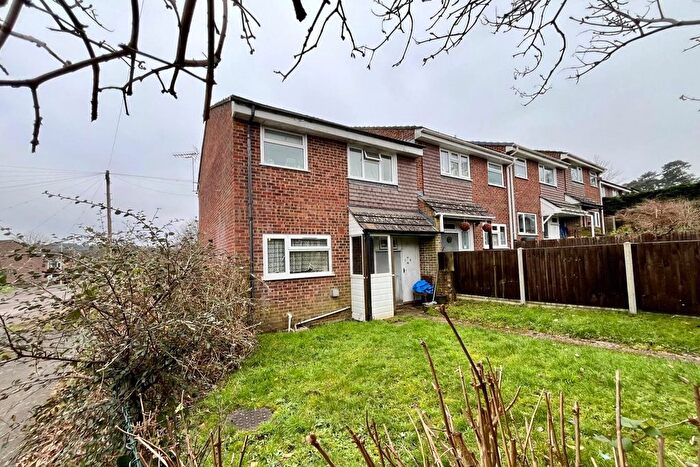 3 Bedroom End Of Terrace House For Sale In Birch Road, Headley Down, Hants, GU35
