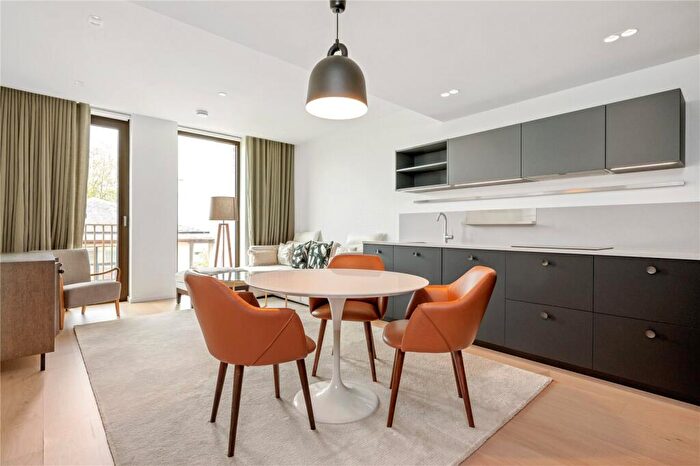 1 Bedroom Apartment To Rent In The Levett Building, Little Britain, London, EC1A