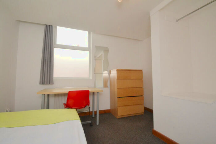 3 Bedroom Terraced House To Rent In Seddon Street, Levenshulme, Manchester, M12