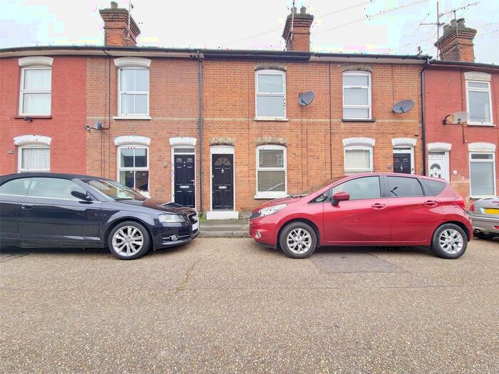 2 Bedroom Terraced House To Rent In Crompton Street, Chelmsford, CM1