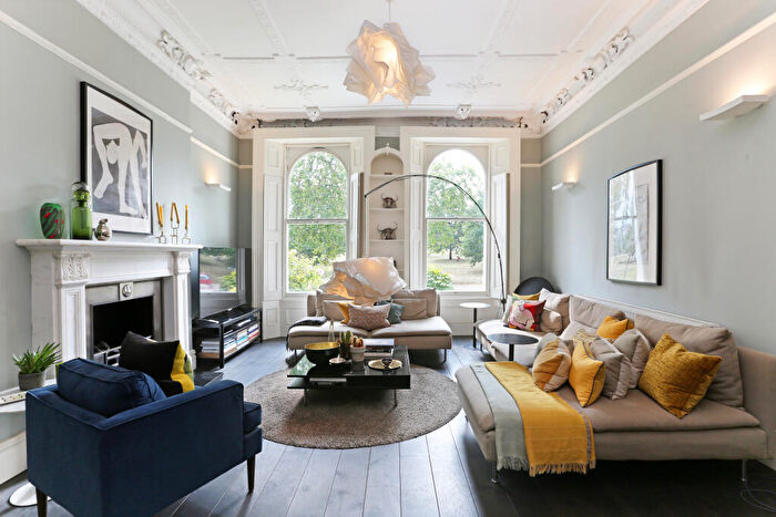 2 Bedroom Flat To Rent In Regents Park Road, Primrose Hill, NW1