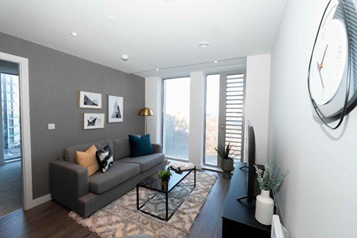 1 Bedroom Apartment To Rent In Greengate, Manchester, Greater Manchester, M3
