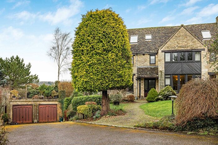 6 Bedroom Detached House For Sale In Point Road, Avening, Tetbury, GL8