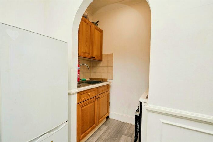 1 Bedroom Flat For Sale In George Street, Ryde, Isle Of Wight, PO33